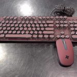 CLAVIER D'ORDI / ROSE