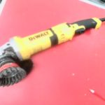 GRINDER (MELEUSE A MAIN) / JAUNE