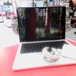 ORDINATEUR PORTABLE (LAPTOP)/GHZ:APPLE M1 PRO/RAM:16GB/DD:500GB/ECRAN:14 INCH/COULEUR:GRIS
