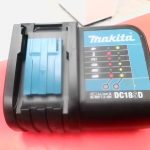 CHARGEUR DE BATTERIE SANS FILS / NOIR