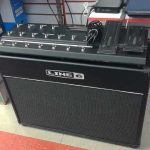 AMPLIFICATEUR DE GUITARE / NOIR