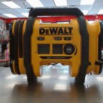 OUTIL ELECTRIQUE A DETAILLER / JAUNE