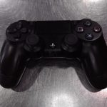 MANETTE PLAYSTATION 4 / NOIR