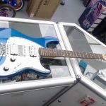 GUITARE ELECTRIQUE / BLEU