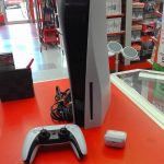 CONSOLE PLAYSTATION 5 / BLANC