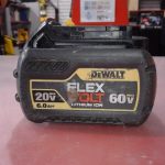 BATTERIE D'OUTIL SANS FILS / JAUNE
