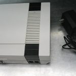 CONSOLE NES 8BIT / GRIS
