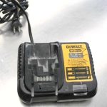 CHARGEUR DE BATT SANS FIL / NOIR