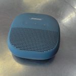 HAUT PARLEUR BLUETOOTH / GRIS