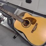 GUITARE ACOUSTIQUE / BEIGE