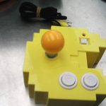 CONSOLE DE JEU / JAUNE