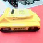 BATTERIE D'OUTIL SANS FILS / JAUNE