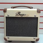 AMPLIFICATEUR DE GUITARE / BEIGE