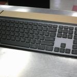 CLAVIER D'ORDI / GRIS